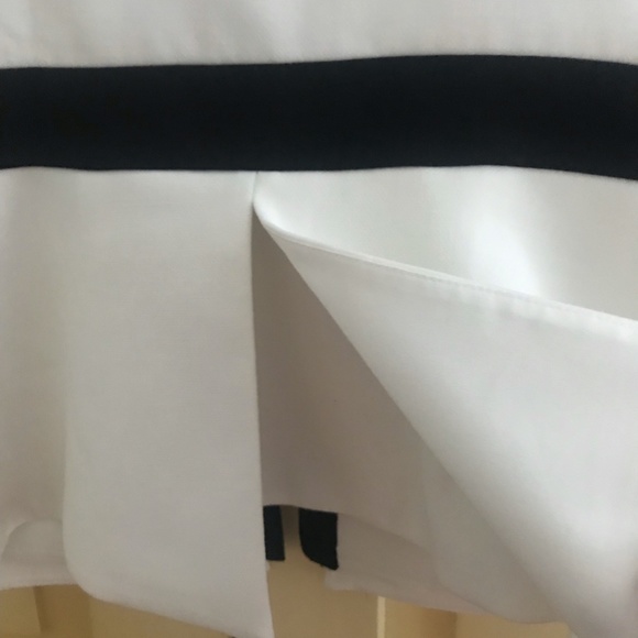 BCBGMAXAZRIA Fitted Bustier Peplum Top - Picture 4 of 7